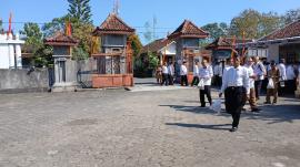 Kalurahan Giricahyo Hadiri Launching Koperasi Merah Putih